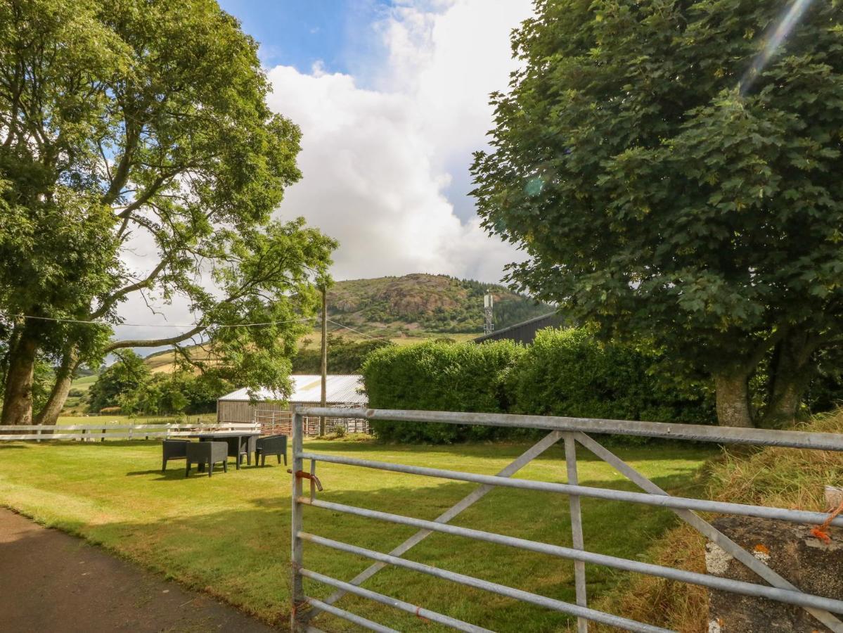 Garreg Lwyd Farm Villa Пълхели Екстериор снимка